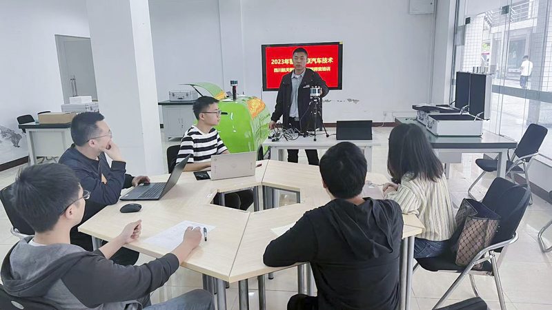 零基础学电工还是水电工